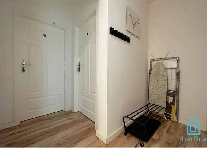 Walezy Room - Peaceful Retreat, 10 Minutes To Gdansk Old Town & Seaside
